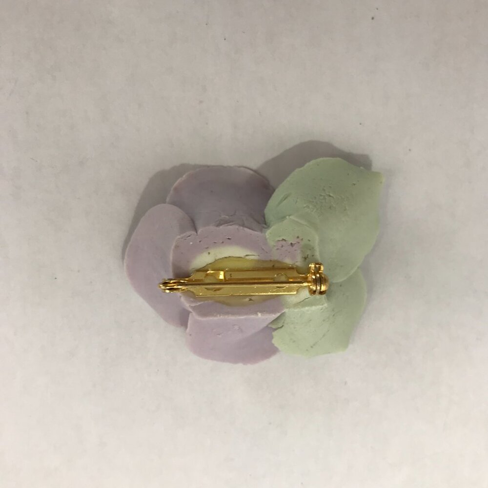 Vintage Bisque Porcelain Rose Brooch - Picture 3 of 5